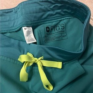 FIGS XS Petite Marine Jogger Scrub Pant